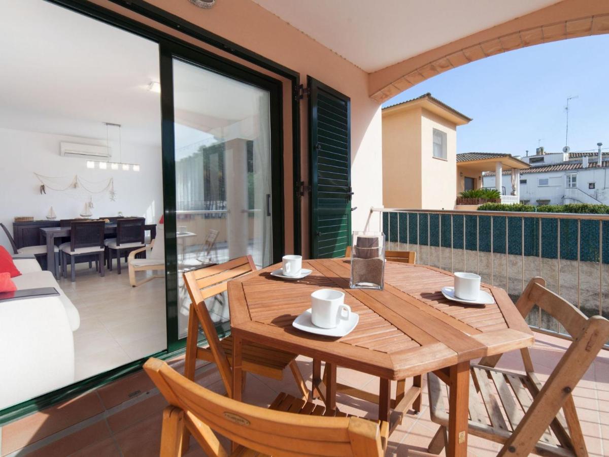 Apartment Escorxador By Interhome L' Escala Luaran gambar